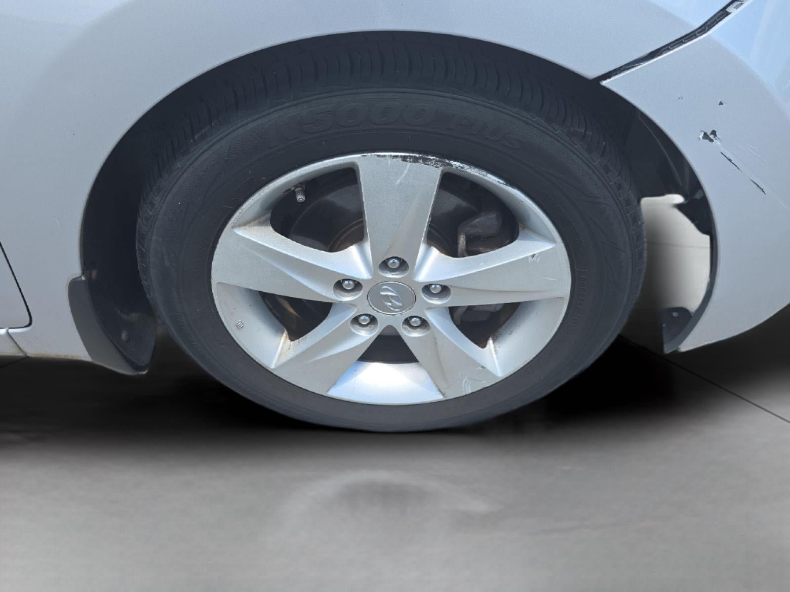 Used 2013 Hyundai Elantra GLS w/ Preferred Pkg FWD image 22