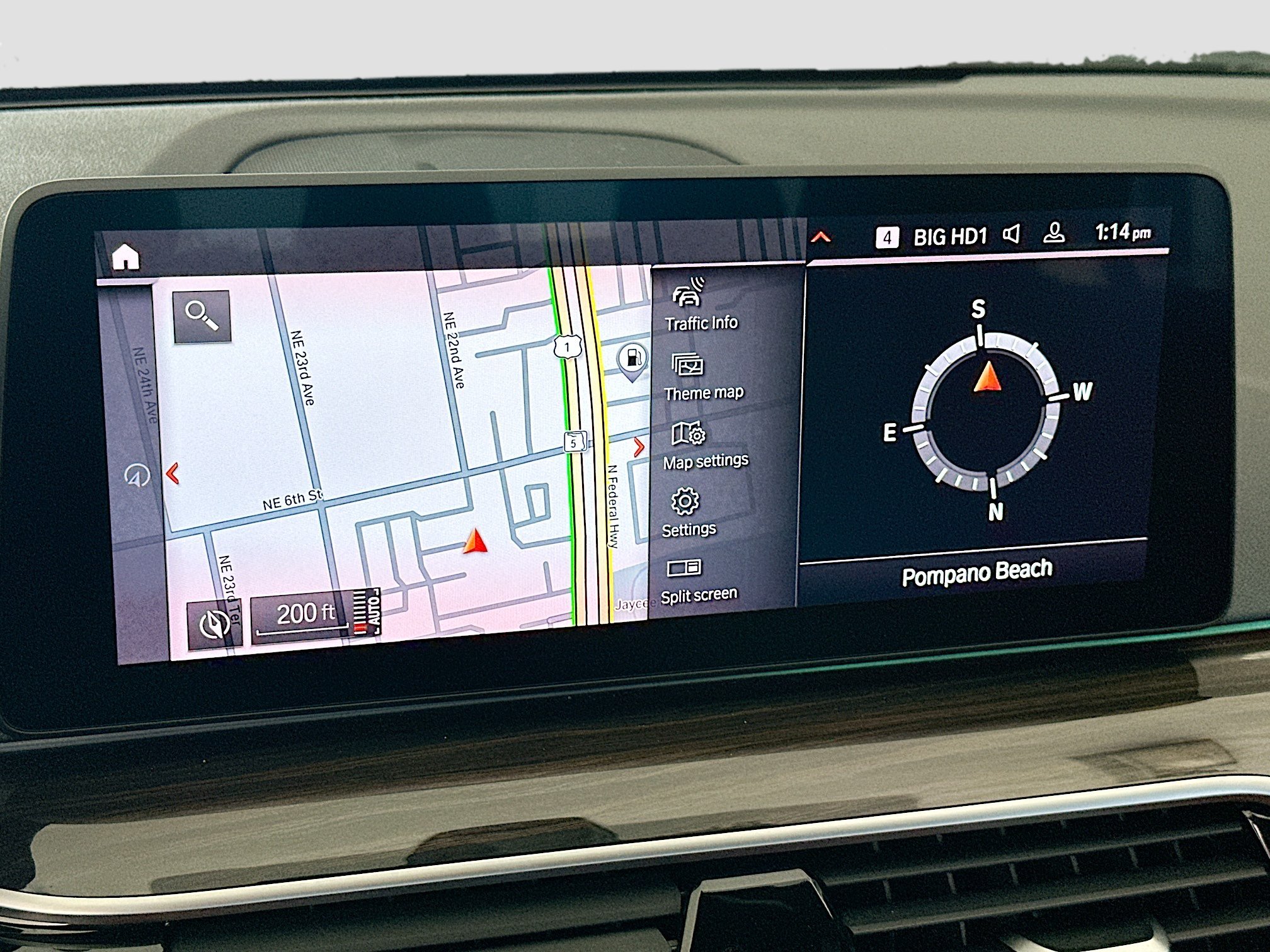 Used 2023 BMW 530i w/ Premium Package RWD image 13
