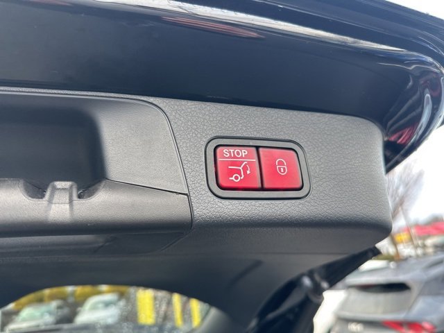 Used 2023 Mercedes-Benz GLB 250 GLB 250 image 45