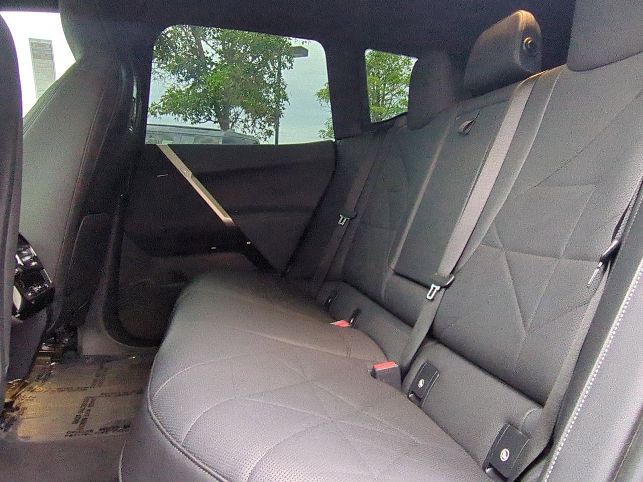 Used 2023 BMW iX xDrive50 w/ Sport Package image 23