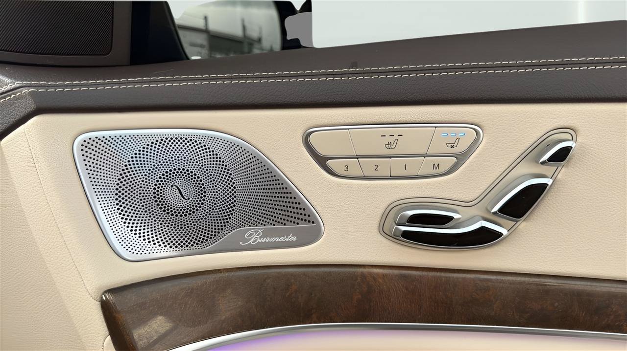 Used 2017 Mercedes-Benz S 550 Sedan image 18