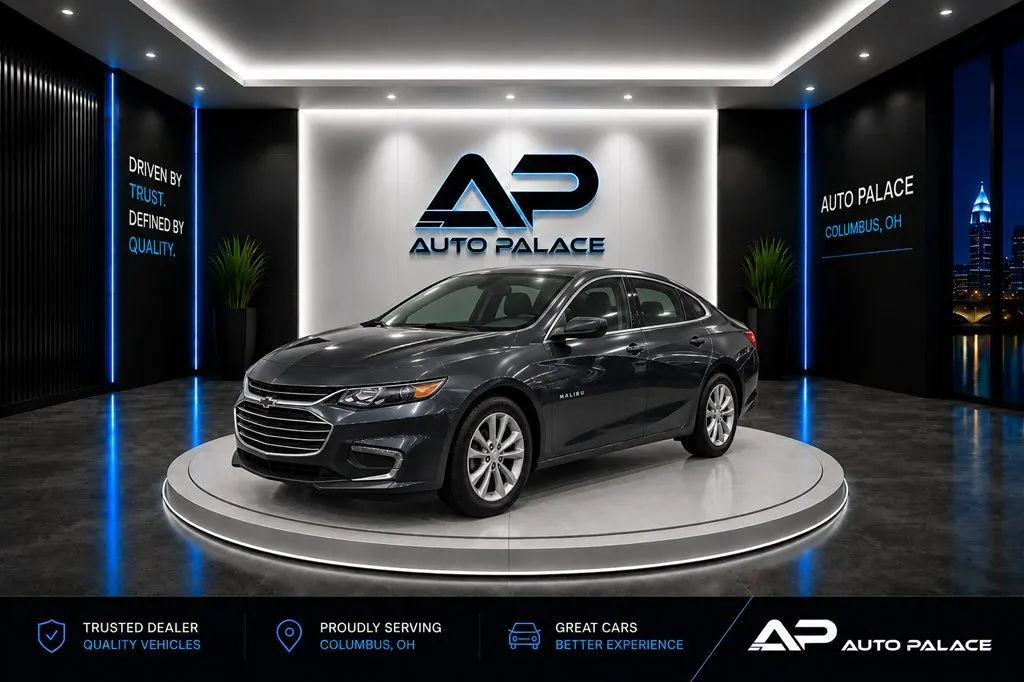 Used 2017 Chevrolet Malibu LT FWD image 1