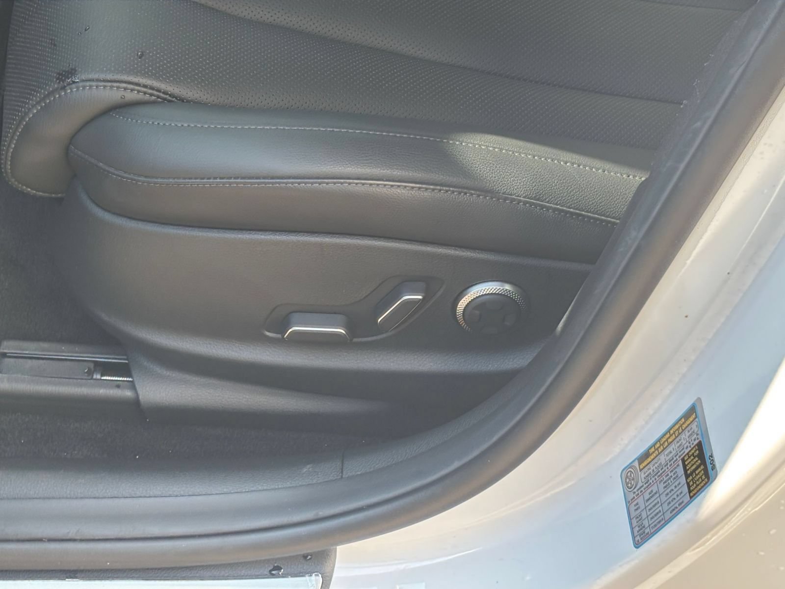 Used 2026 Genesis G80 2.5T AWD/4WD image 19