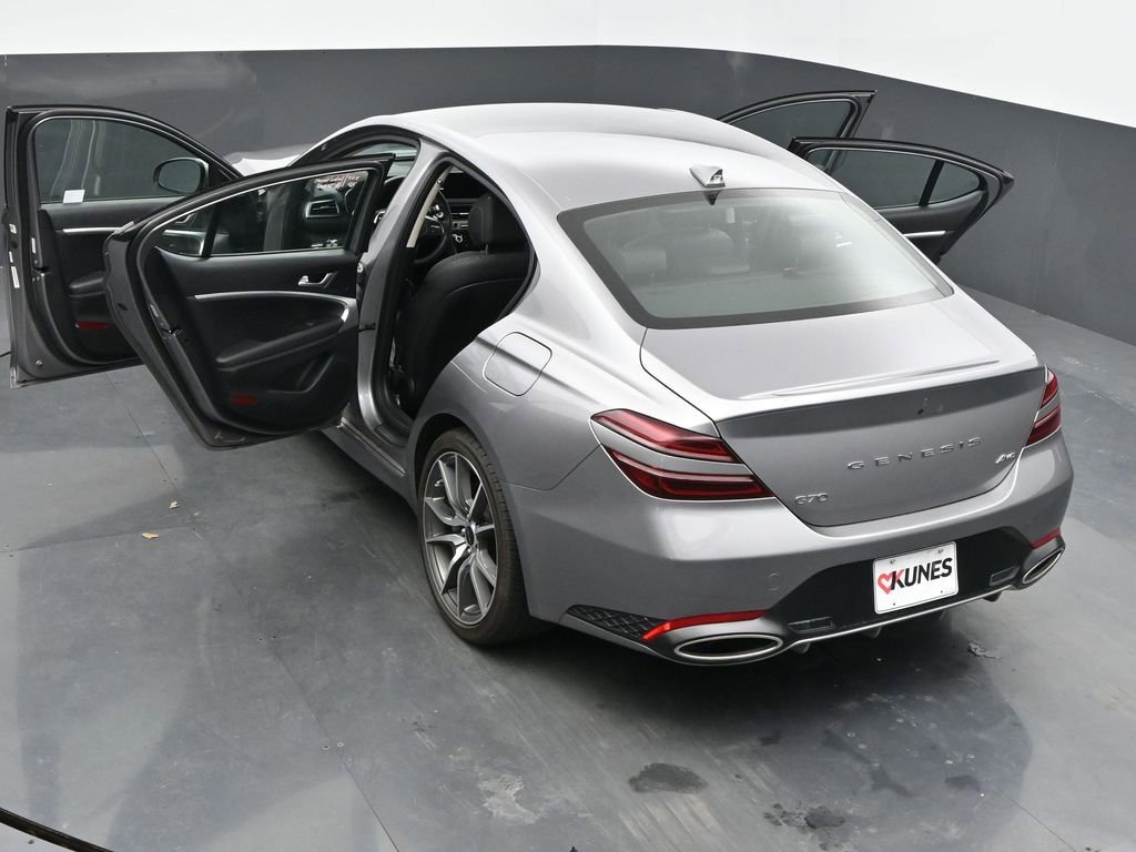 Used 2025 Genesis G70 2.5T image 60