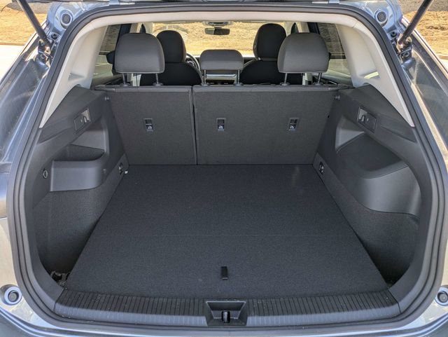 Certified 2025 Volkswagen Tiguan S FWD image 13