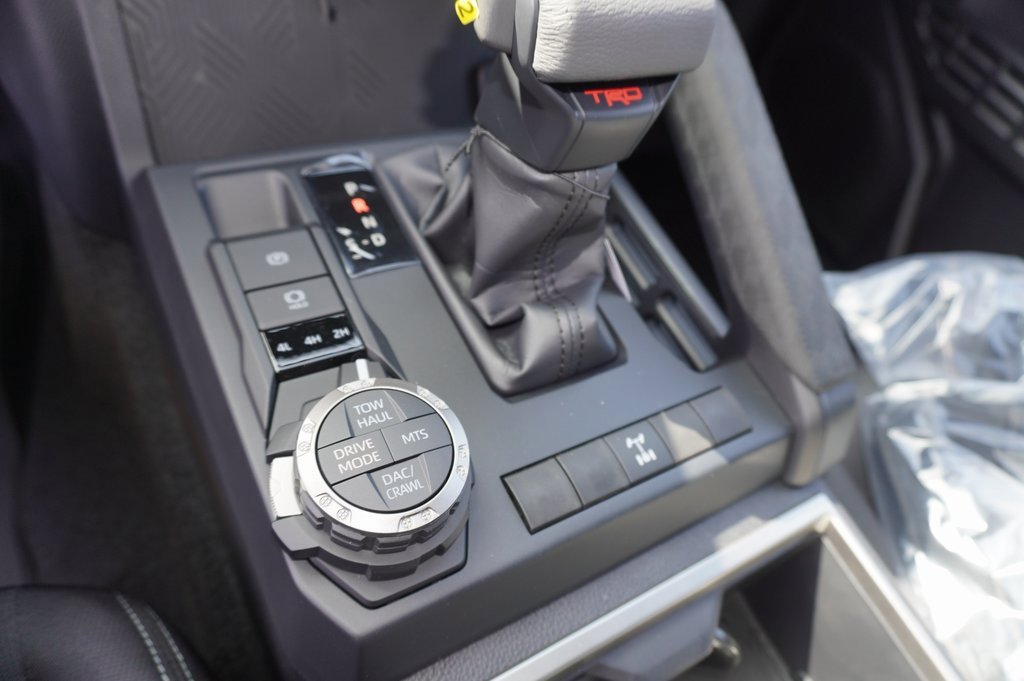 New 2025 Toyota Tacoma TRD Off-Road image 12