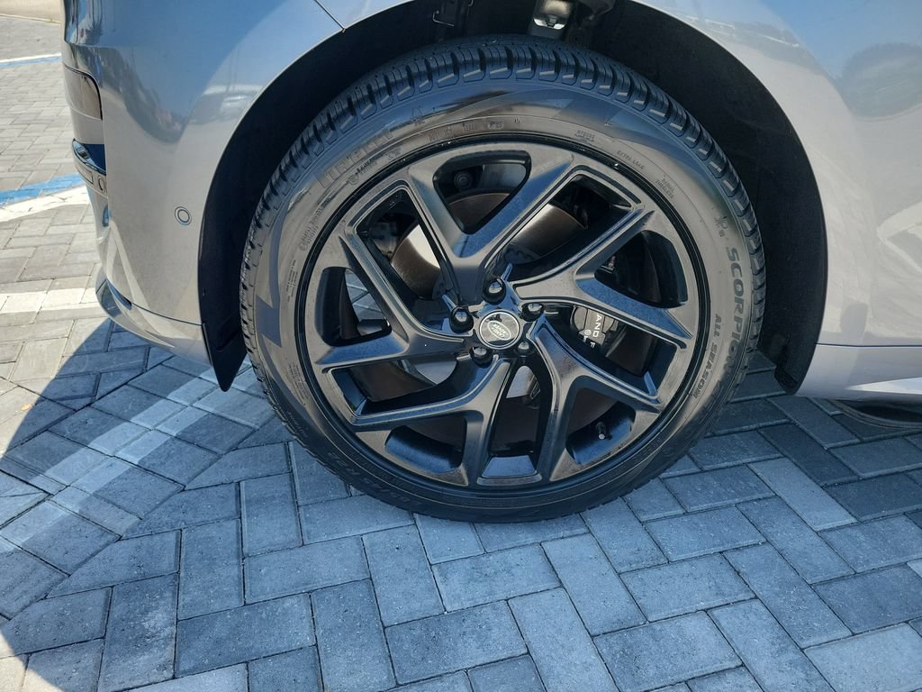 Certified 2024 Land Rover Range Rover Sport Dynamic SE AWD/4WD image 13