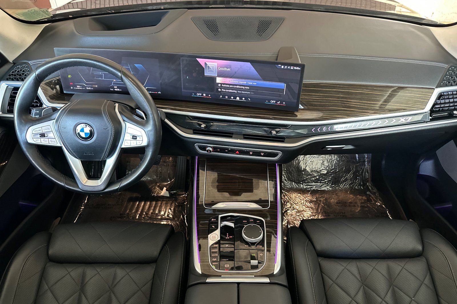 Used 2024 BMW X7 xDrive40i AWD/4WD image 15