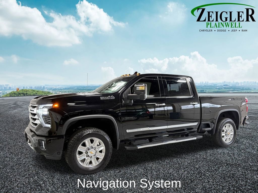 Used 2024 Chevrolet Silverado 2500 High Country image 2