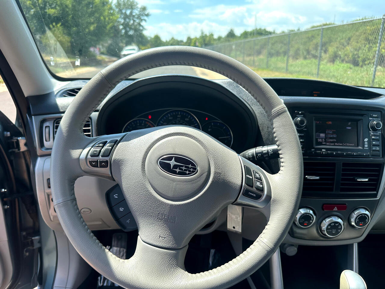 Used 2011 Subaru Forester 2.5X Limited image 23