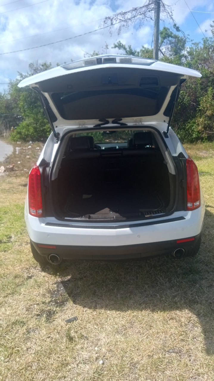 Used 2015 Cadillac SRX Luxury image 21