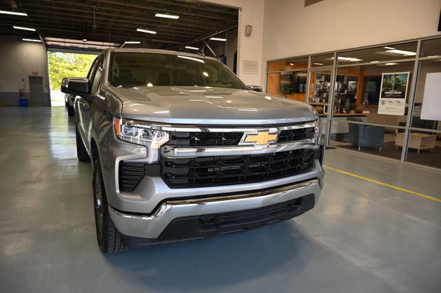 New 2026 Chevrolet Silverado 1500 LT AWD/4WD image 3