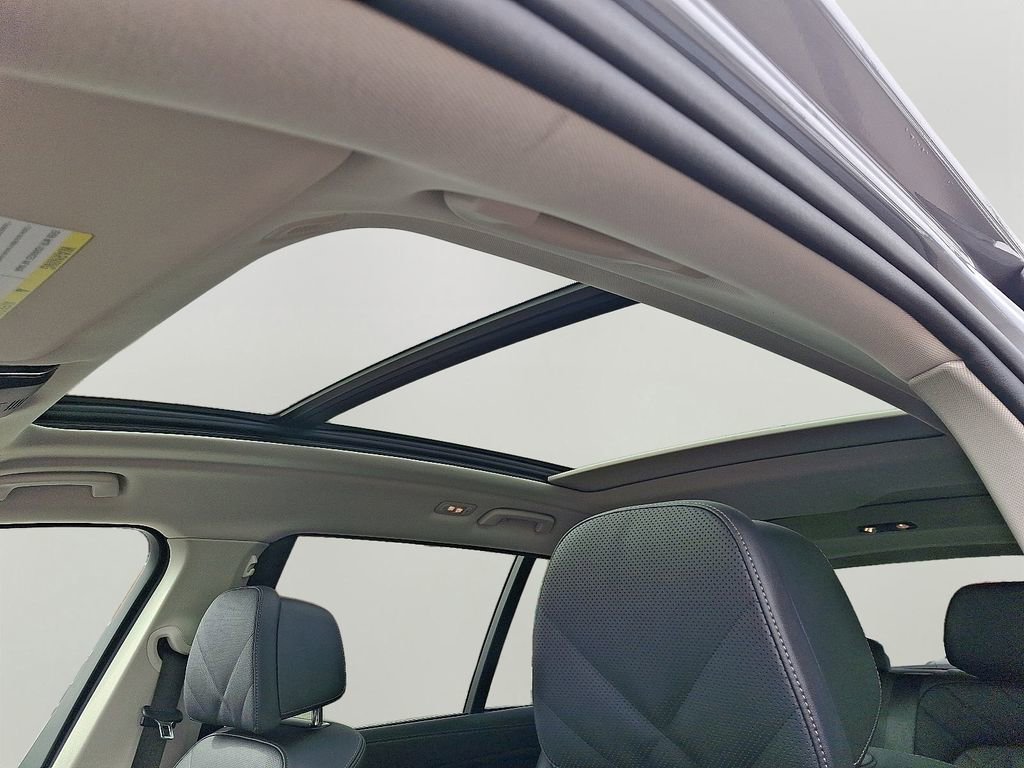 Used 2025 BMW X7 xDrive40i image 15