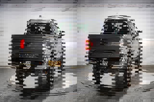 Certified 2023 Toyota Tacoma TRD Off-Road image 5