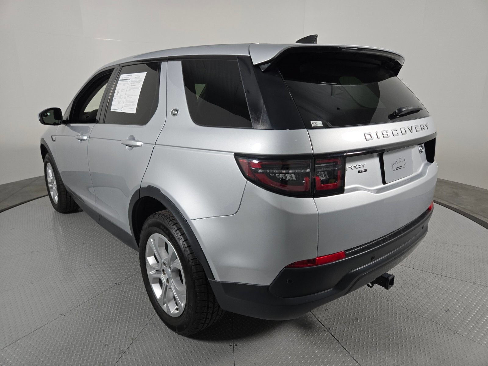 Used 2020 Land Rover Discovery Sport AWD/4WD image 16