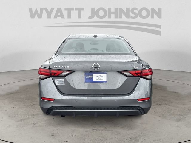 Used 2022 Nissan Sentra SV w/ Trunk Package FWD image 4