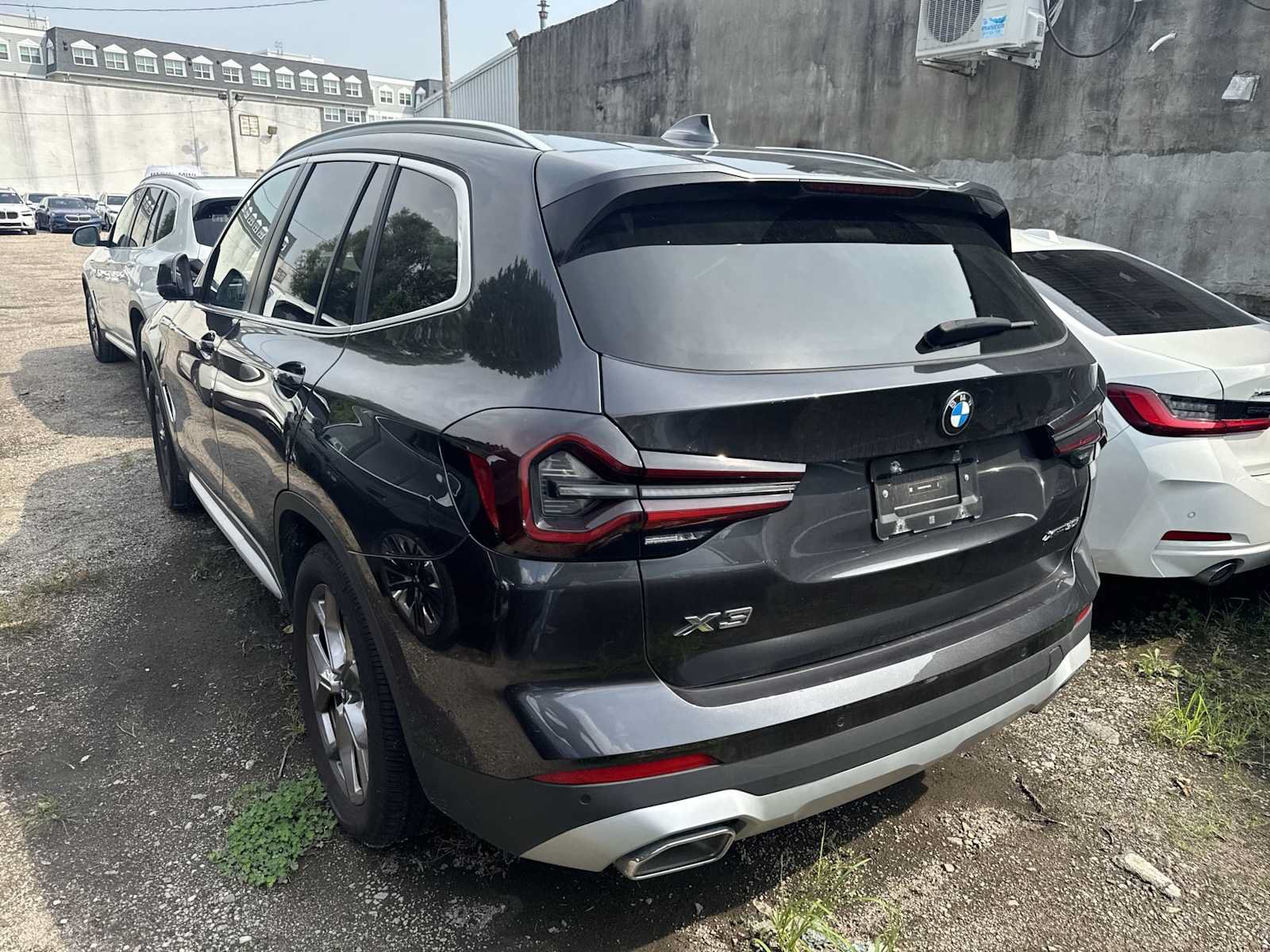Used 2024 BMW X3 xDrive30i w/ Convenience Package AWD/4WD image 6