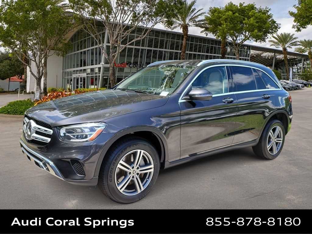 Used 2020 Mercedes-Benz GLC 300 image 1