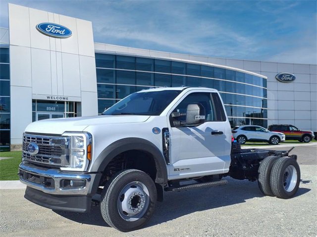 New 2024 Ford F550 XL image 1