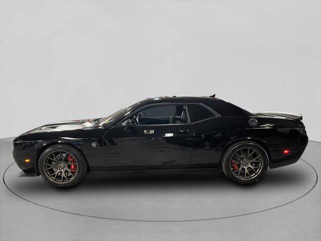Used 2016 Dodge Challenger SRT Hellcat RWD image 5