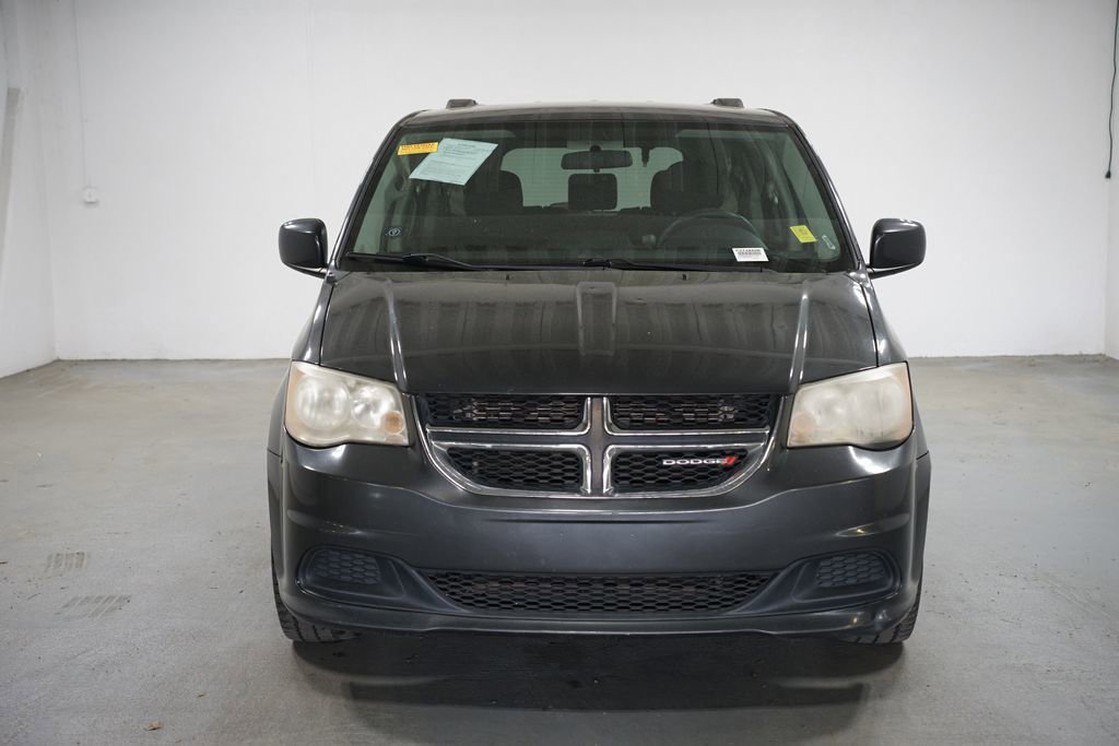Used 2012 Dodge Grand Caravan SXT image 2