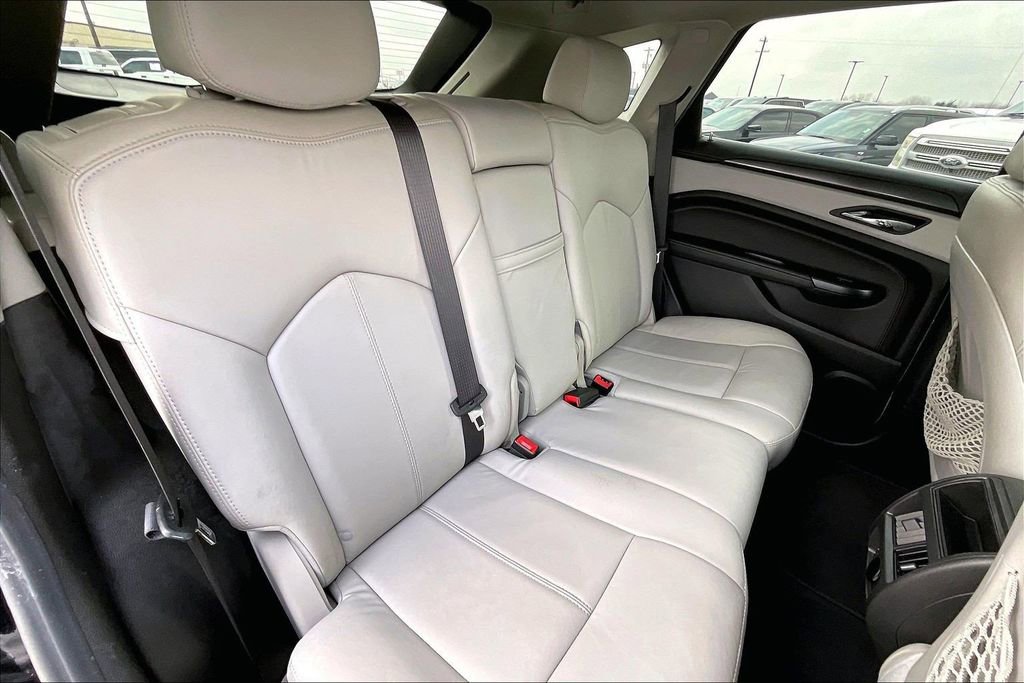 Used 2016 Cadillac SRX FWD image 21