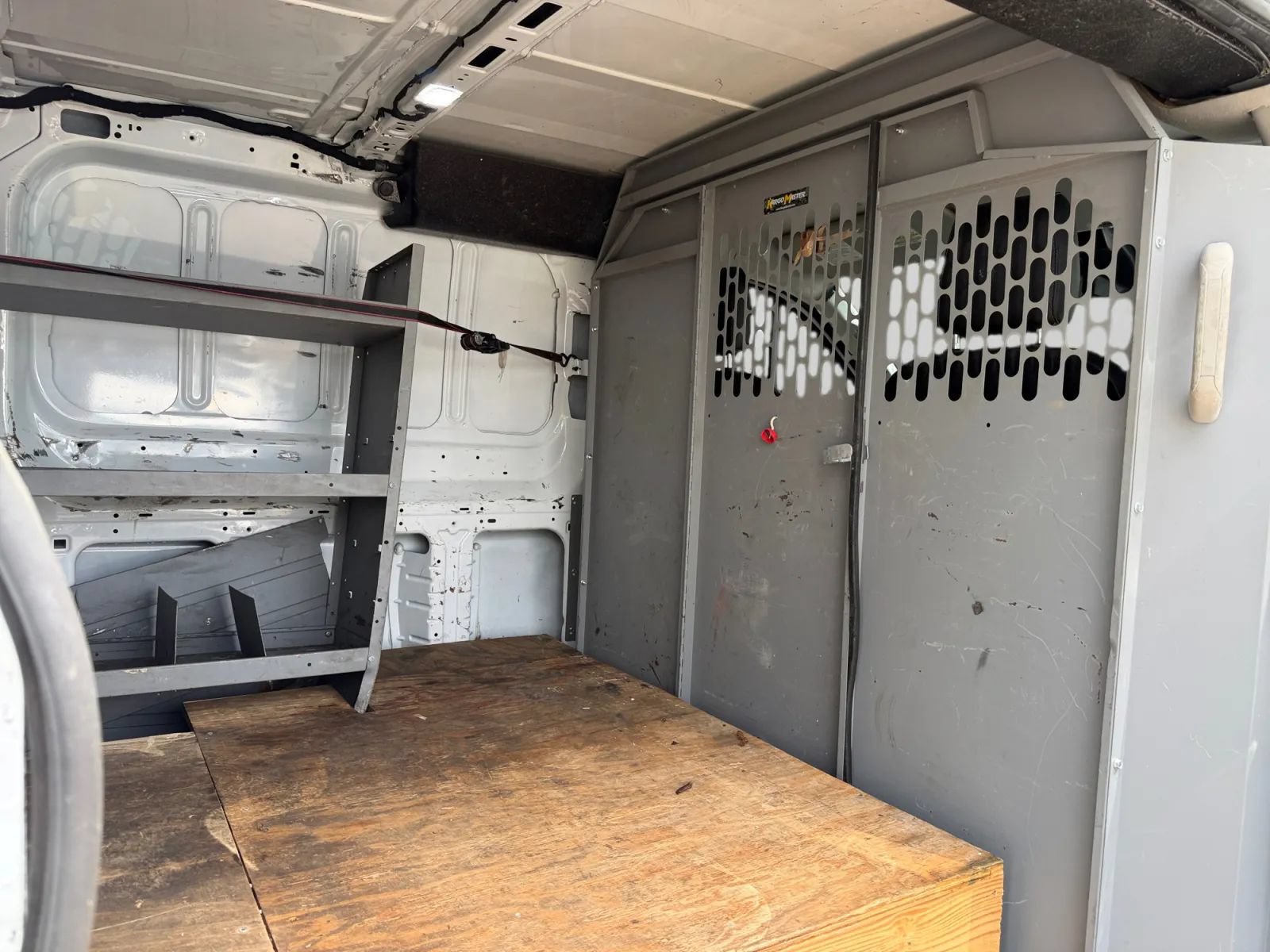 Used 2020 Ford Transit 250 Low Roof RWD image 33