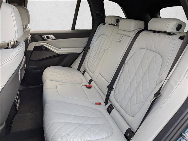 New 2026 BMW X5 xDrive40i w/ Climate Comfort Package image 16
