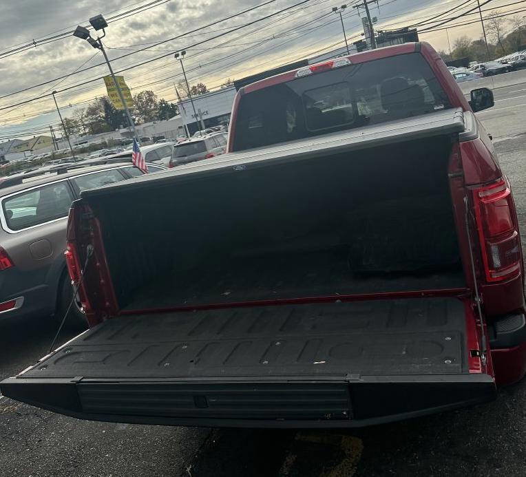 Used 2017 Ford F150 Lariat image 7