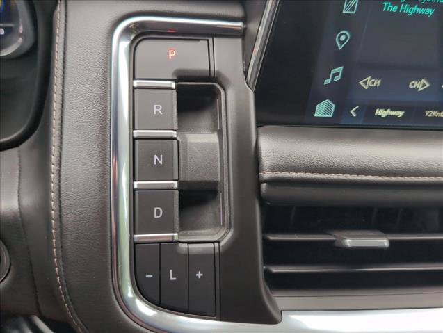 Used 2022 Chevrolet Tahoe High Country AWD/4WD image 15