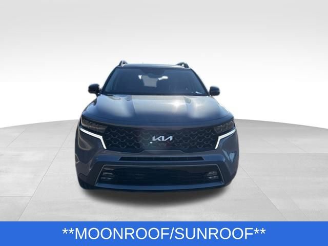 Used 2023 Kia Sorento AWD image 9