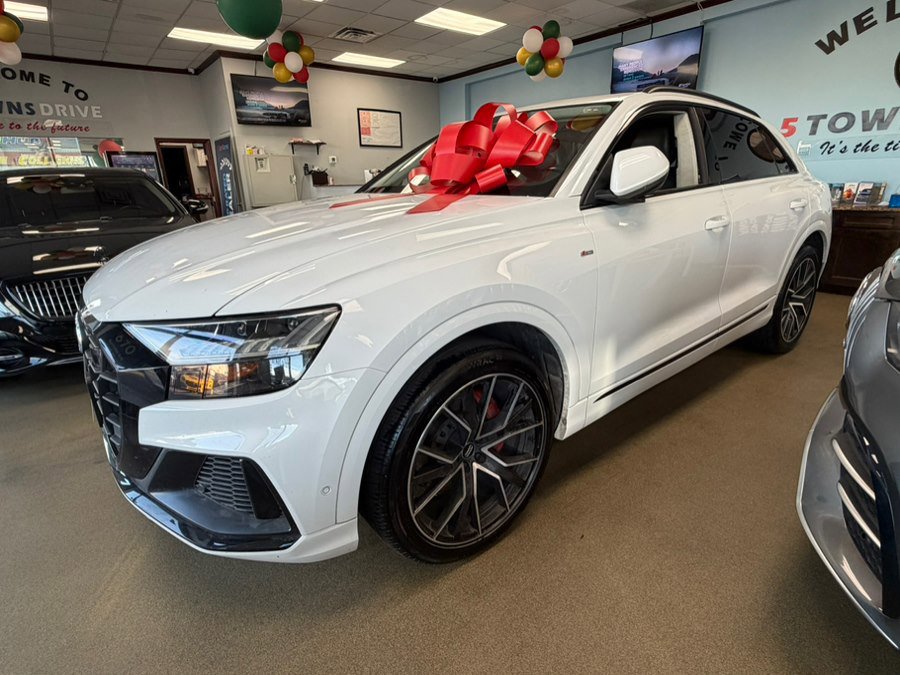 Used 2020 Audi Q8 Prestige w/ Prestige Package AWD/4WD image 5