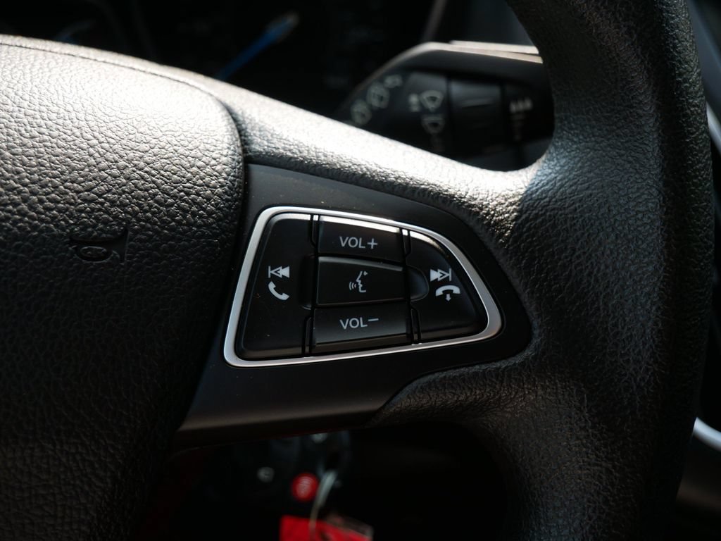 Certified 2018 Ford Focus SEL FWD image 19