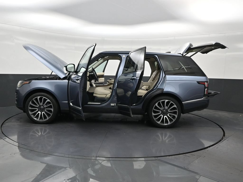 Used 2018 Land Rover Range Rover Supercharged AWD/4WD image 33
