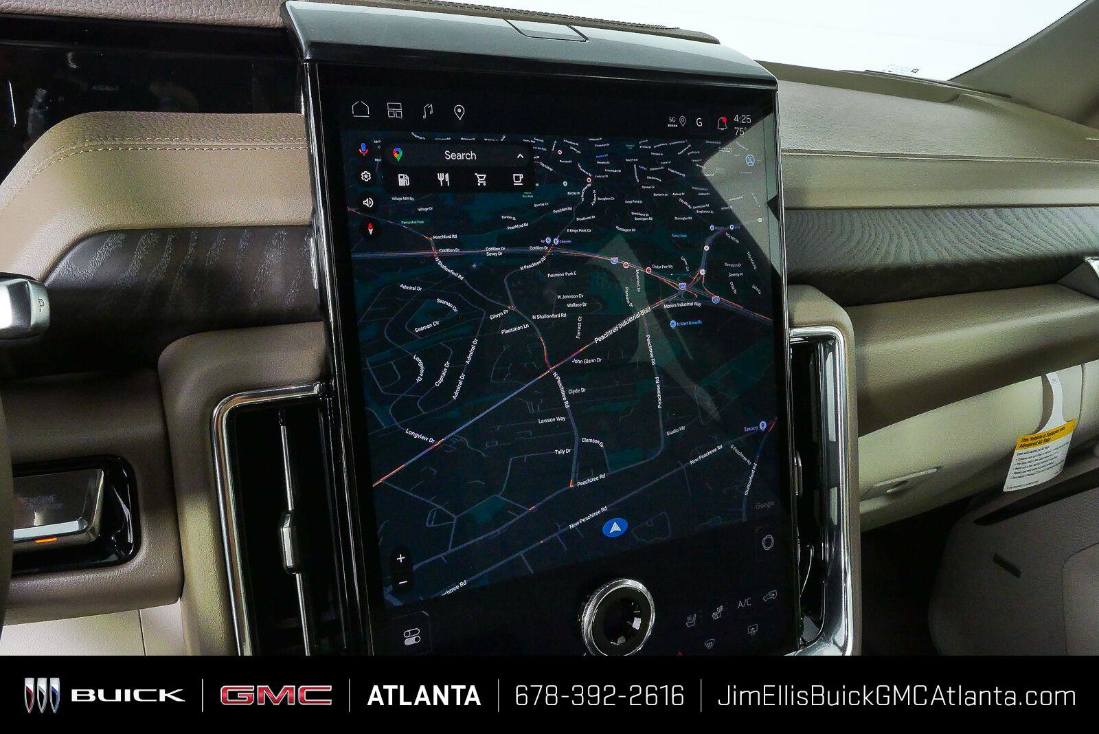 New 2027 GMC Yukon Denali w/ Denali Reserve Package AWD/4WD image 14
