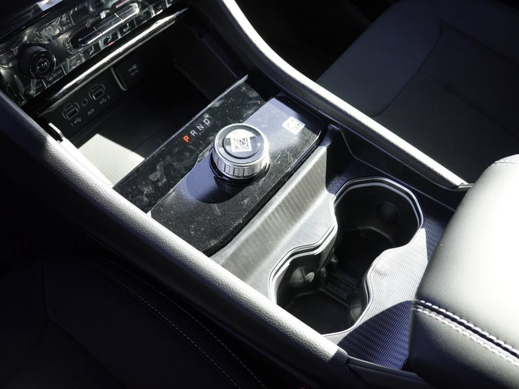 New 2026 Jeep Grand Cherokee Laredo X RWD image 19