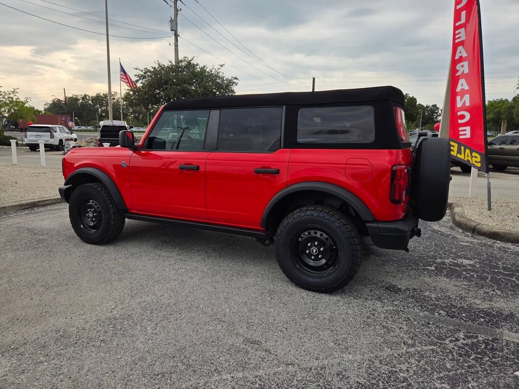 Used 2023 Ford Bronco Black Diamond AWD/4WD image 11