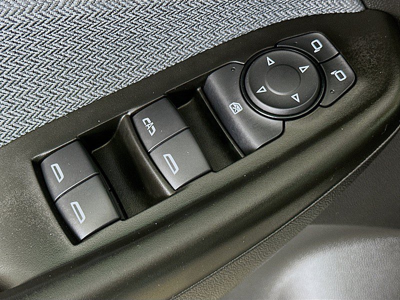 Used 2022 Chevrolet TrailBlazer LS AWD/4WD image 18