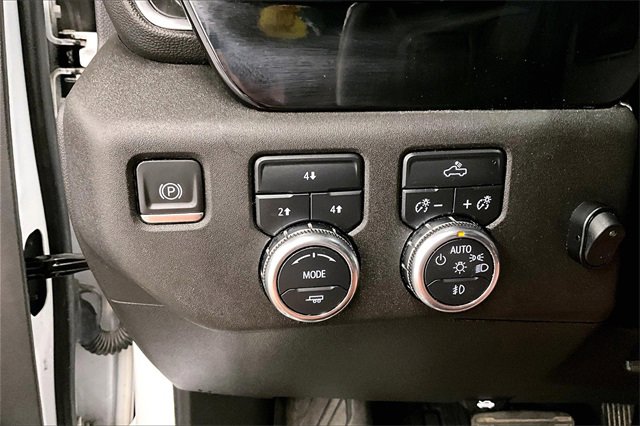 Used 2024 GMC Sierra 3500 SLE w/ SLE Value Package image 36