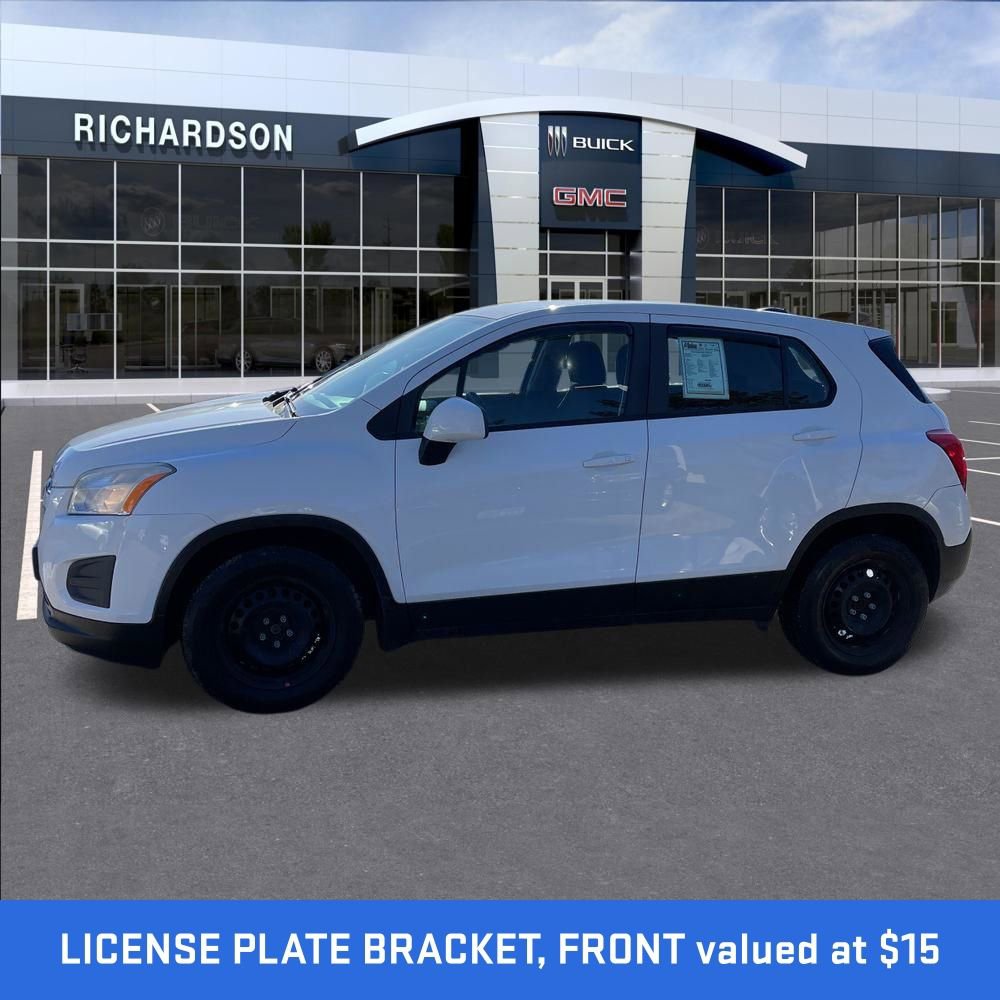 Used 2015 Chevrolet Trax LS image 2