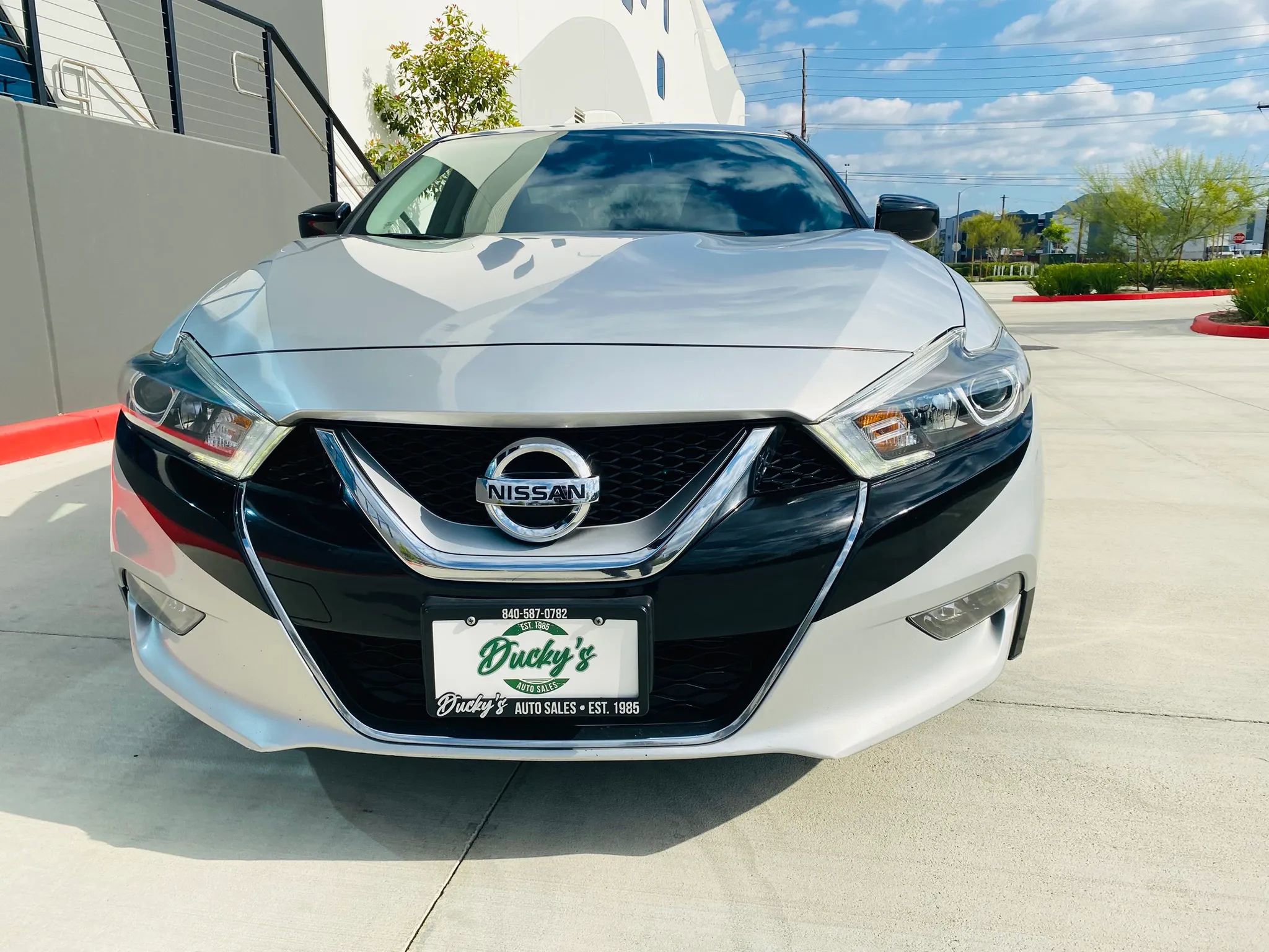 Used 2017 Nissan Maxima 3.5 S FWD image 2