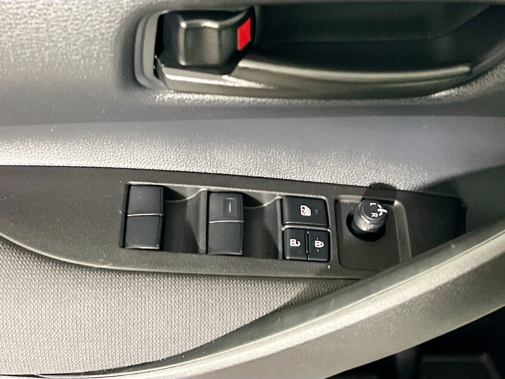 Used 2026 Toyota Corolla LE FWD image 16