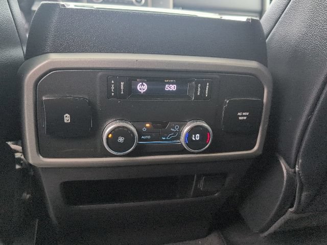 Used 2019 Ford Expedition XLT w/ Equipment Group 202A AWD/4WD image 29