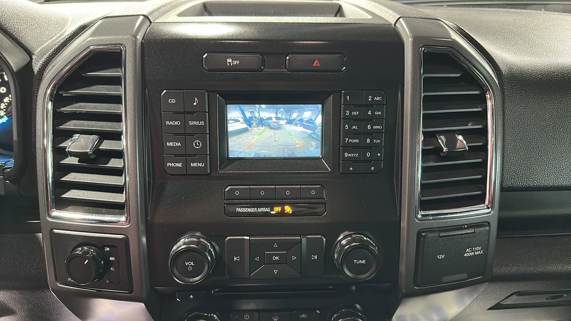 Used 2015 Ford F150 XLT w/ Equipment Group 301A Mid AWD/4WD image 22