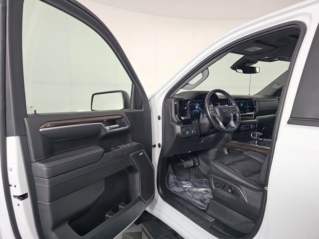 Used 2023 Chevrolet Silverado 1500 RST image 24