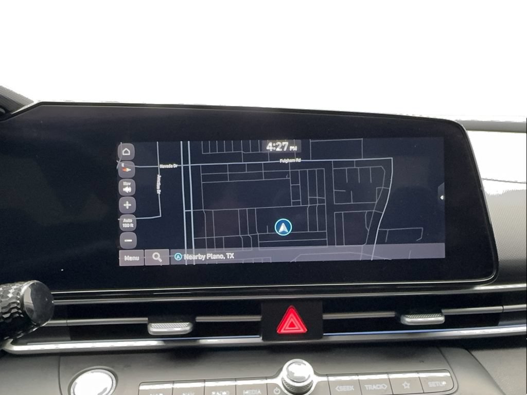 Used 2025 Hyundai Elantra SEL FWD image 53