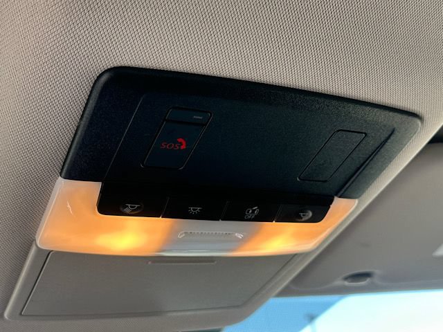 Used 2025 Nissan Rogue SV FWD image 27