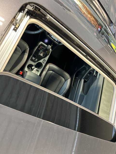 Used 2024 Subaru Crosstrek 2.5i Limited image 43