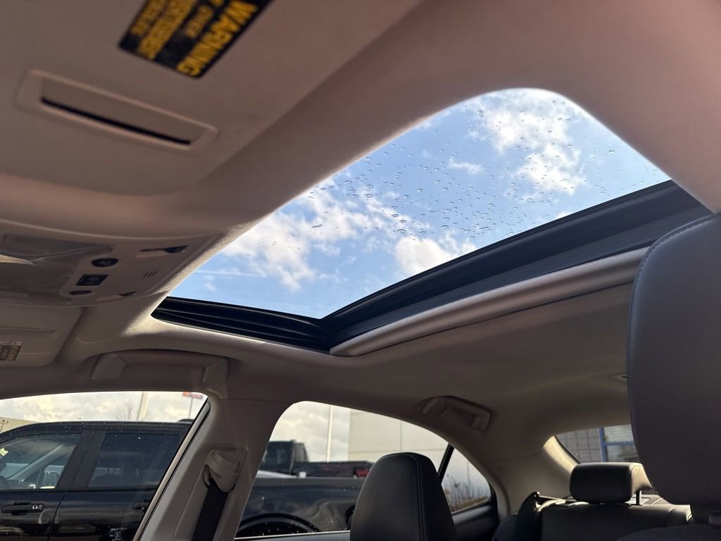 Used 2015 Lexus IS 250 AWD w/ Navigation System Package image 3