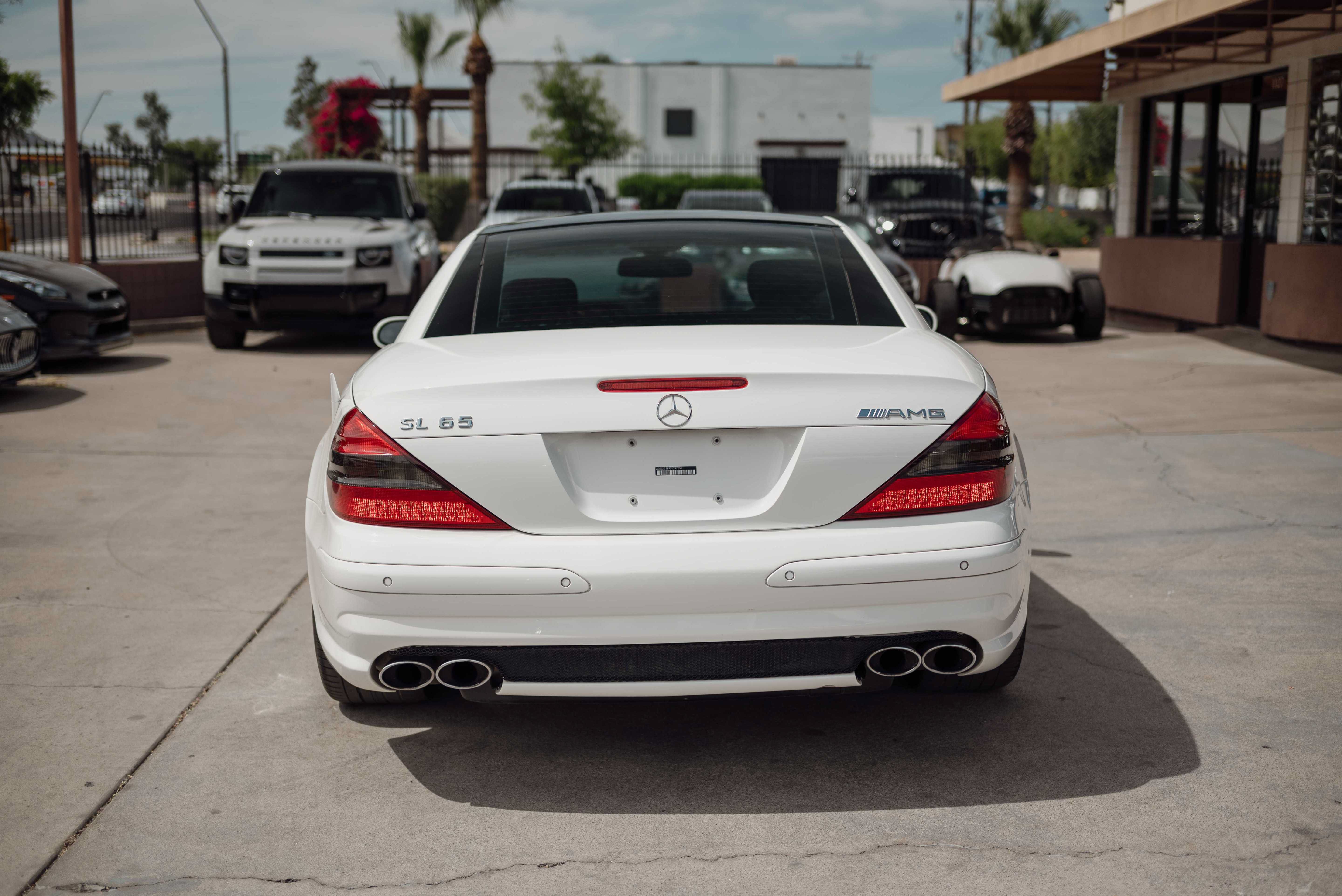 Used 2005 Mercedes-Benz SL 65 AMG image 5